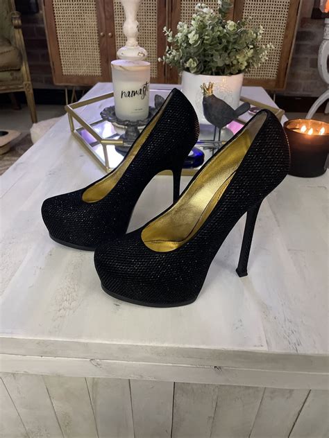 ysl tribtoo black pump 2012|YSL SAINT LAURENT TRIBTOO PUMPS REVIEW.